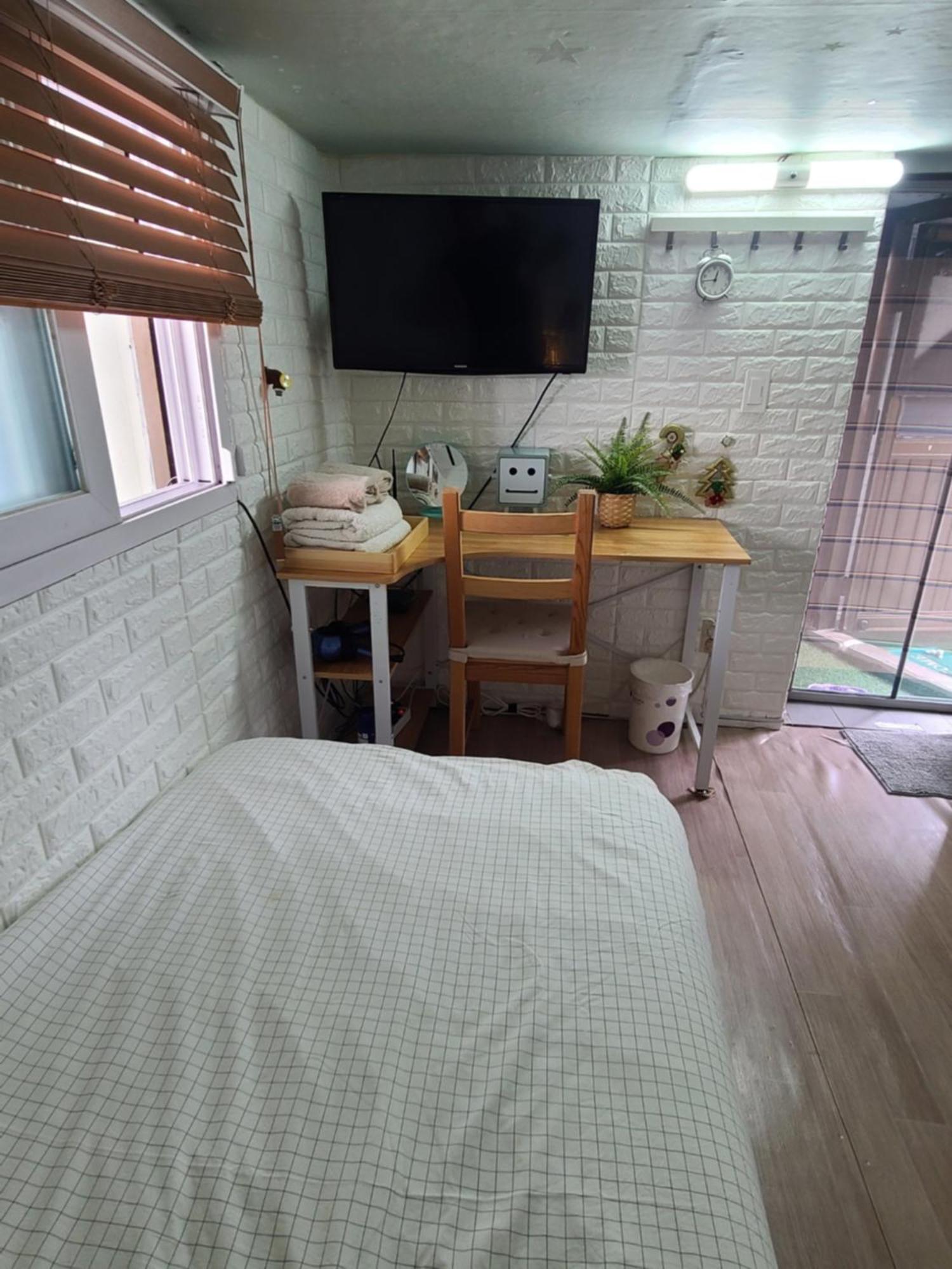 Appletree Guesthouse Seul Zewnętrze zdjęcie
